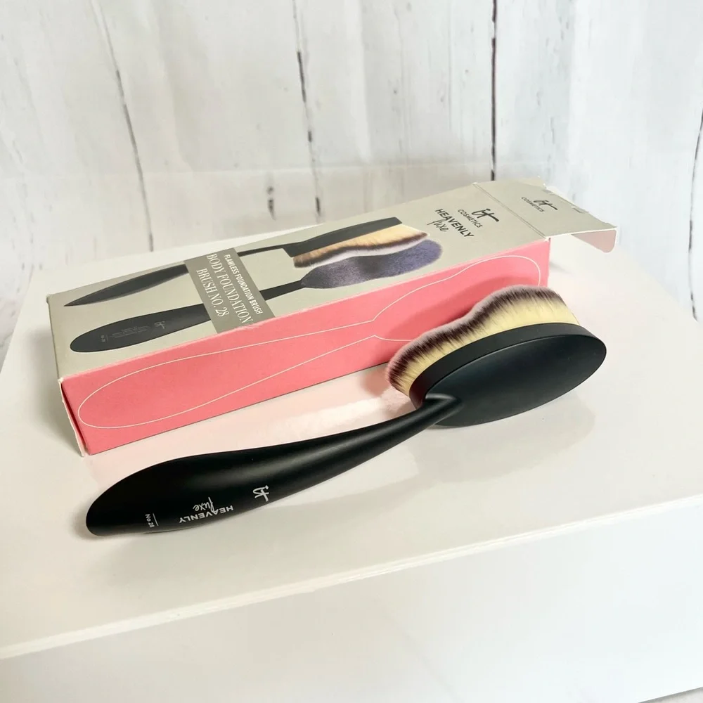 IT Cosmetics Heavenly Luxe Body Foundation Brush #28